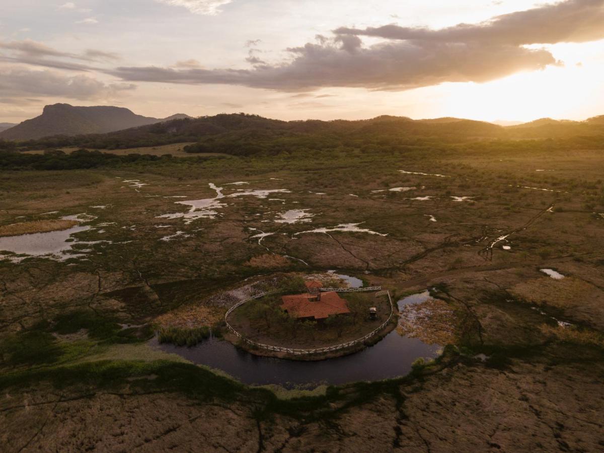 Rancho Humo Estancia Puerto Humo  Exterior photo